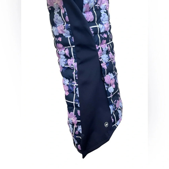 NEW Ladies Peter Millar Outdoor/Golf Hybrid Quilted Navy Floral Full Zip Jacket - Picture 7 of 12